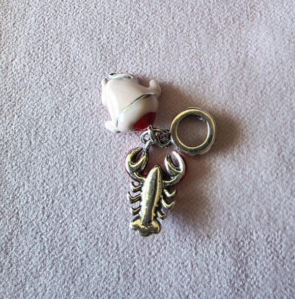 New TV show FRIENDS Turkey in Fez and lobster silver dangle charm for bracelet - Picture 2 of 3